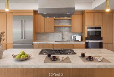 9 Macarthur Place #801 Photo